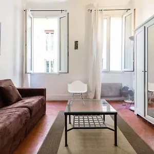 cordeliers-centre-ville.fr-provencehotel.com/